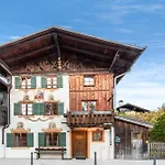 Stube & Stories - Heritage Riverside Garmisch-Partenkirchen