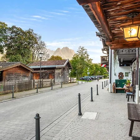 Stube&stories - Heritage Riverside * Garmisch-Partenkirchen